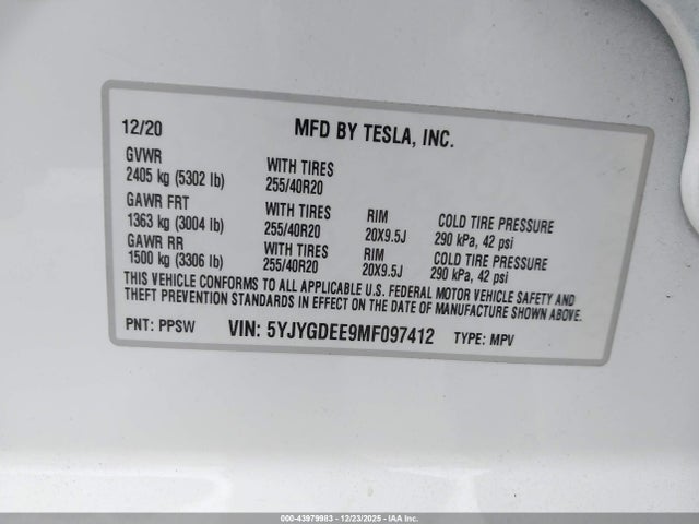 2021 TESLA MODEL Y 5YJYGDEE9MF097412 Photo 8
