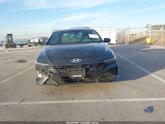 KMHLS4DG3SU857989 Hyundai Elantra Sel Convenience