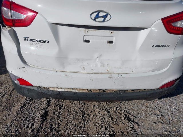 Продажа на аукционе авто 2015 Hyundai Tucson Limited, vin: KM8JU3AG3FU111340, номер лота: 43980001