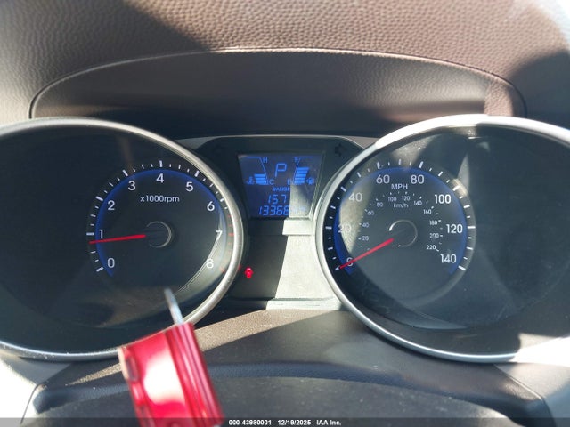 Продажа на аукционе авто 2015 Hyundai Tucson Limited, vin: KM8JU3AG3FU111340, номер лота: 43980001