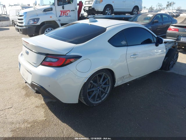 Subaru Brz Limited 2024 JF1ZDBE19R8701729 Image 4