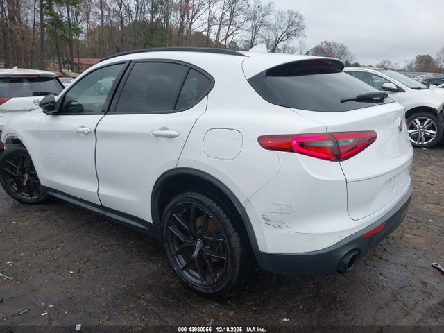 2020 ALFA ROMEO STELVIO ZASPAJAN0L7C75625 Photo 2