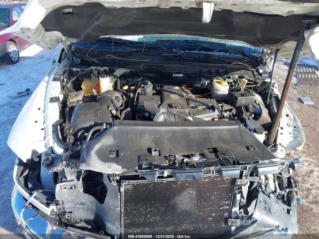 43980066 :رقم المزاد ، 3C63R3JL9JG299277 vin ، 2018 Ram 3500 Laramie  4x4 8' Box مزاد بيع