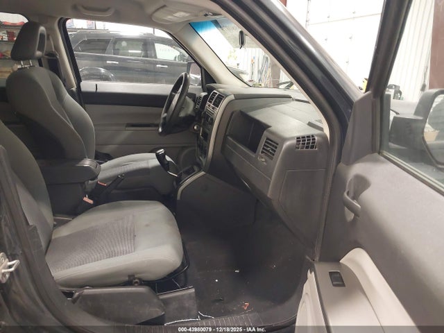 Продажа на аукционе авто 2007 Jeep Patriot Sport, vin: 1J8FF28W97D356598, номер лота: 43980079