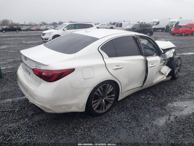 JN1EV7ARXJM611759 Infiniti Q50 3.0t Luxe/3.0t Sport