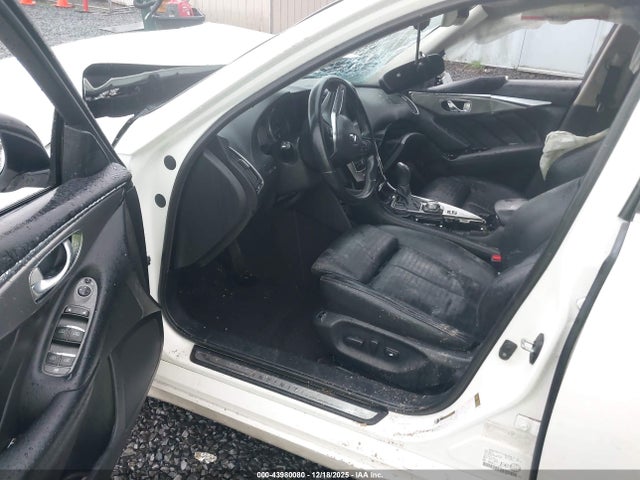 JN1EV7ARXJM611759 Infiniti Q50 3.0t Luxe/3.0t Sport