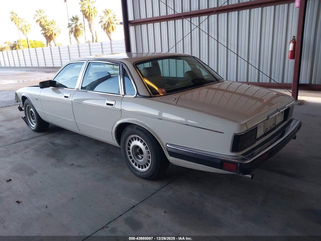 1992 JAGUAR XJ6 SAJKY1740NC665357 Photo 2