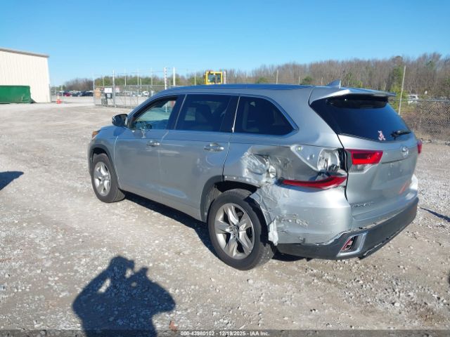 2017 TOYOTA HIGHLANDER 5TDYZRFH5HS195869 Photo 2