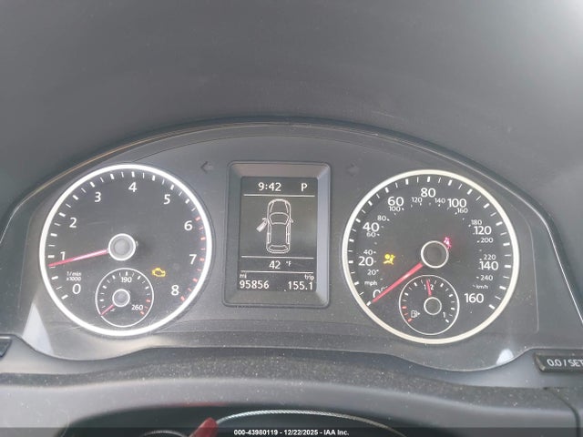 2016 VOLKSWAGEN TIGUAN WVGAV7AX0GW587586 Photo 6