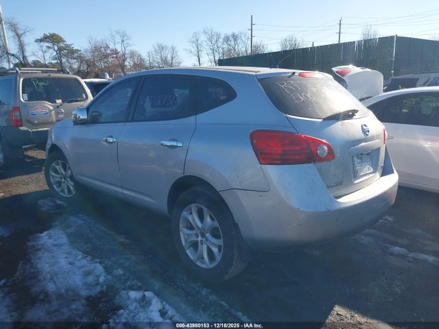 2009 NISSAN ROGUE JN8AS58V09W444277 Photo 2