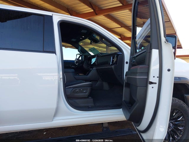 1GT49ZEYXRF243903 GMC Sierra 2500hd 4wd Standard Bed At4x