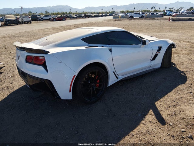 Chevrolet Corvette Grand Sport 2019 1G1YV2D77K5118570 Image 4
