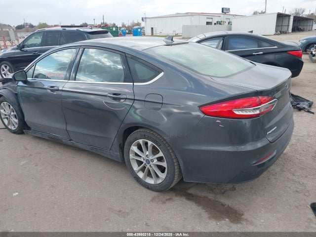 2019 FORD FUSION HYBRID 3FA6P0LU3KR187733 Photo 2