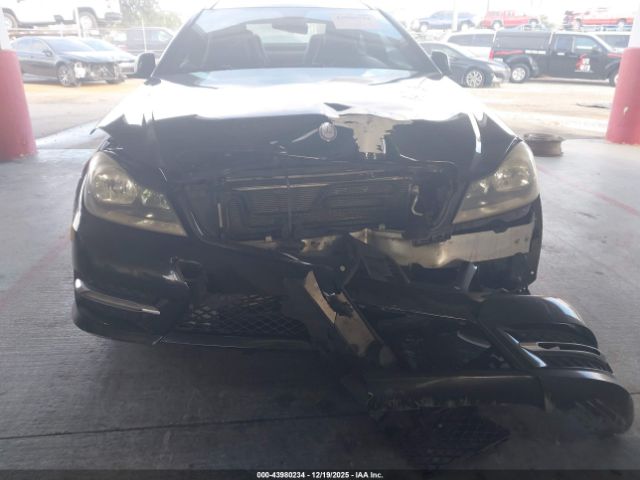 2013 MERCEDES-BENZ C 250 WDDGJ4HB3DG067834 Photo 5
