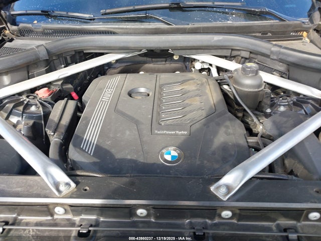 2019 BMW X5 5UXCR6C52KLL64031 Photo 9