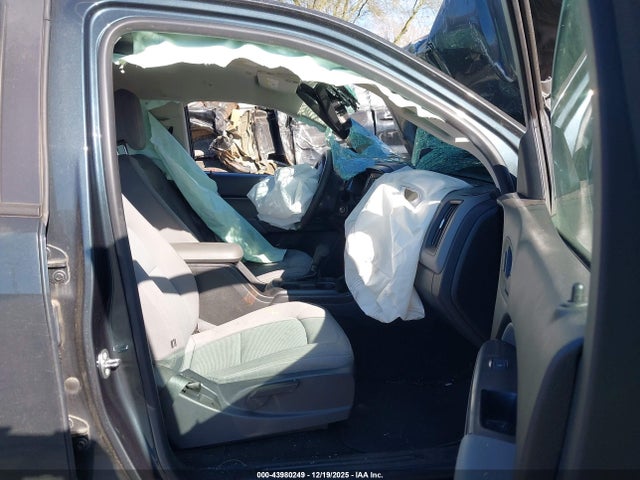 1GCGSBENXJ1186943 Chevrolet Colorado Wt