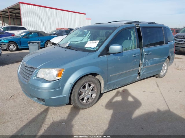 2009 CHRYSLER TOWN & COUNTRY 2A8HR54199R567618 Photo 1