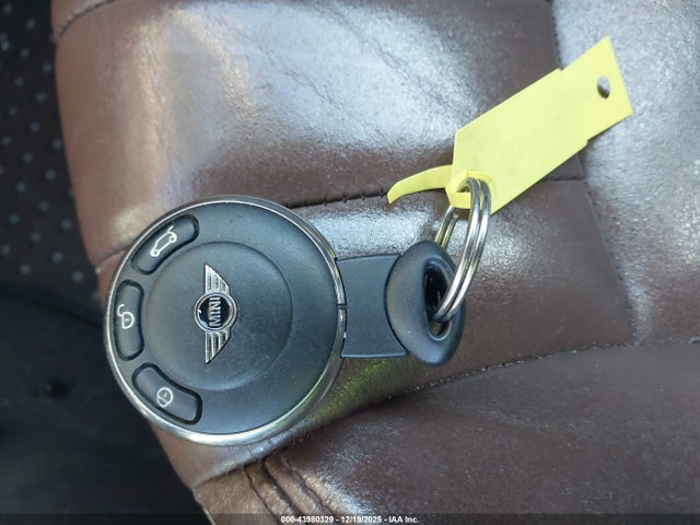 2012 MINI COOPER S CLUBMAN WMWZG3C53CTY38616 Photo 10