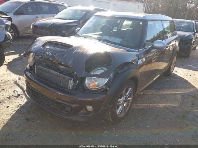 2012 MINI COOPER S CLUBMAN WMWZG3C53CTY38616 Photo 1