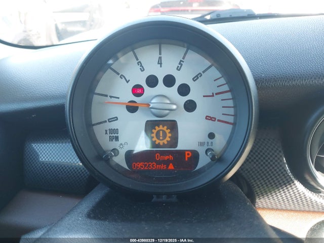 2012 MINI COOPER S CLUBMAN WMWZG3C53CTY38616 Photo 6