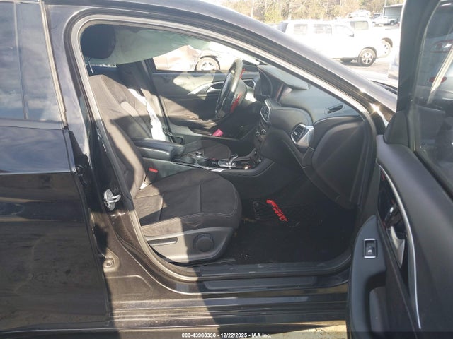 SJKCH5CP9HA034534 Infiniti QX30