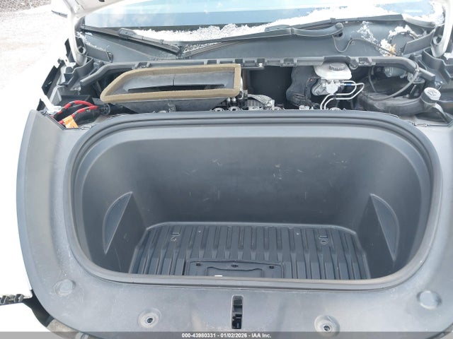 2021 TESLA MODEL Y 5YJYGAEE2MF180095 Photo 9