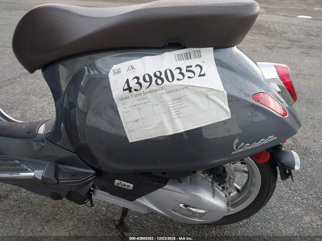 ZAPM818G8N5906021 Vespa Primavera/sprint 150