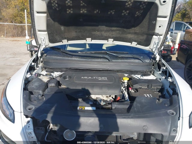 Jeep Cherokee 2016 1C4PJMCB8GW241540 Image 10