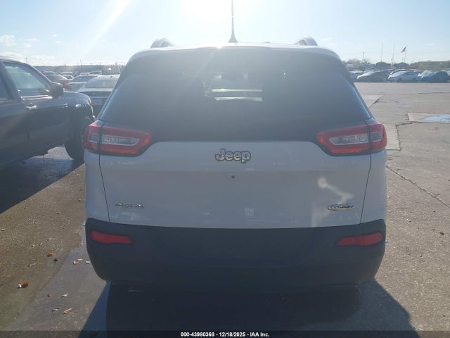 Jeep Cherokee 2016 1C4PJMCB8GW241540 Image 16