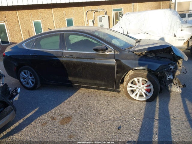 2017 Chrysler 200 Limited Platinum მანქანა იყიდება აუქციონზე, vin: 1C3CCCAB2HN501075, აუქციონის ნომერი: 43980369