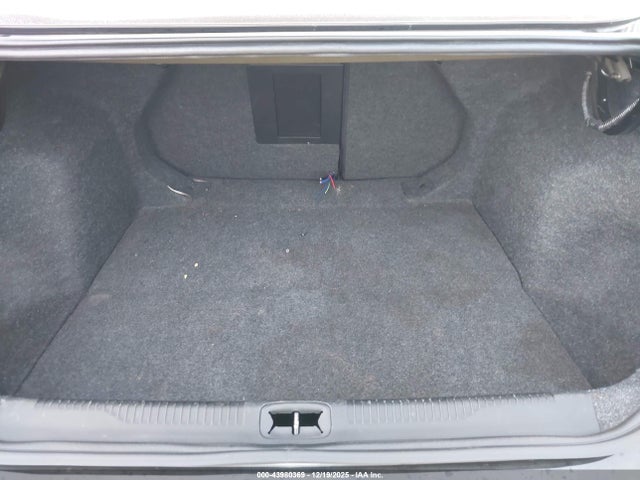 2017 Chrysler 200 Limited Platinum მანქანა იყიდება აუქციონზე, vin: 1C3CCCAB2HN501075, აუქციონის ნომერი: 43980369