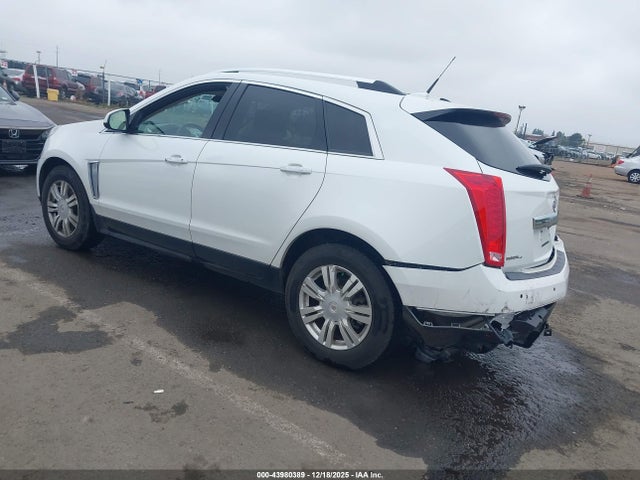 2014 CADILLAC SRX 3GYFNEE35ES598320 Photo 2