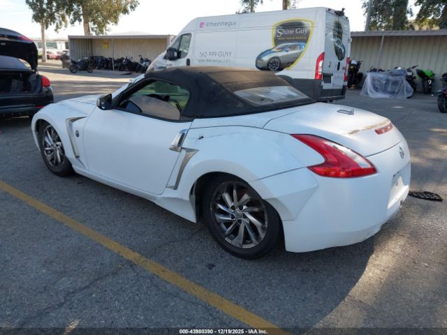 2011 NISSAN 370Z JN1AZ4FH6BM360824 Photo 2