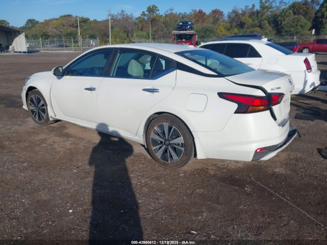 2021 NISSAN ALTIMA 1N4BL4DV5MN353832 Photo 2