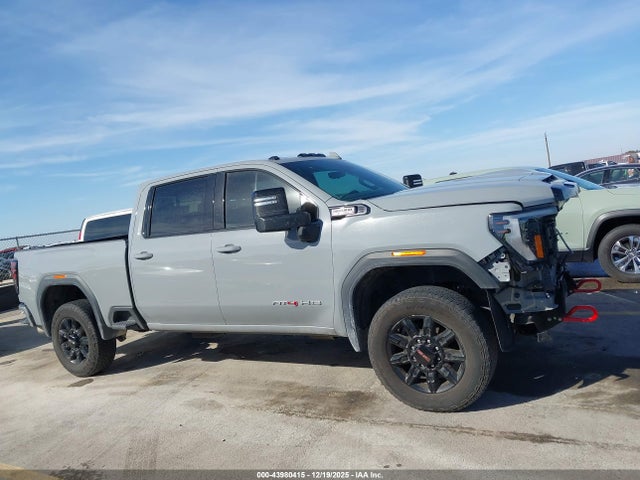 1GT4UPEY0SF123357 GMC Sierra 2500hd 4wd Standard Bed At4