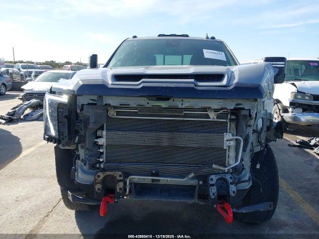 1GT4UPEY0SF123357 GMC Sierra 2500hd 4wd Standard Bed At4