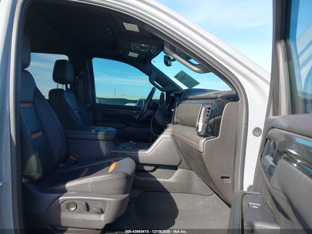 1GT4UPEY0SF123357 GMC Sierra 2500hd 4wd Standard Bed At4