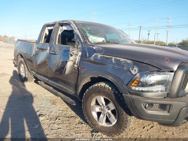 1C6RR6GT5KS724166 RAM 1500 Classic Warlock 4x2 6&#039;4 Box