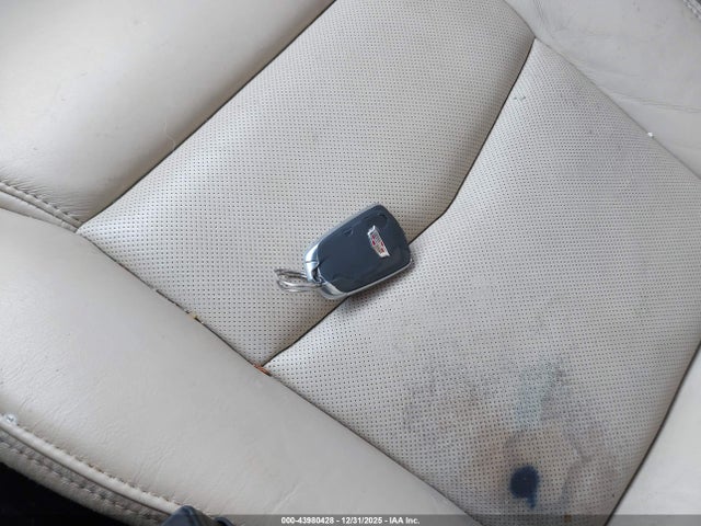 2017 CADILLAC XT5 1GYKNDRS1HZ308950 Photo 10