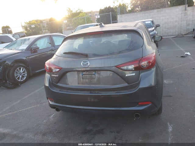 Mazda Mazda3 Grand Touring 2017 3MZBN1M31HM129584 Image 16