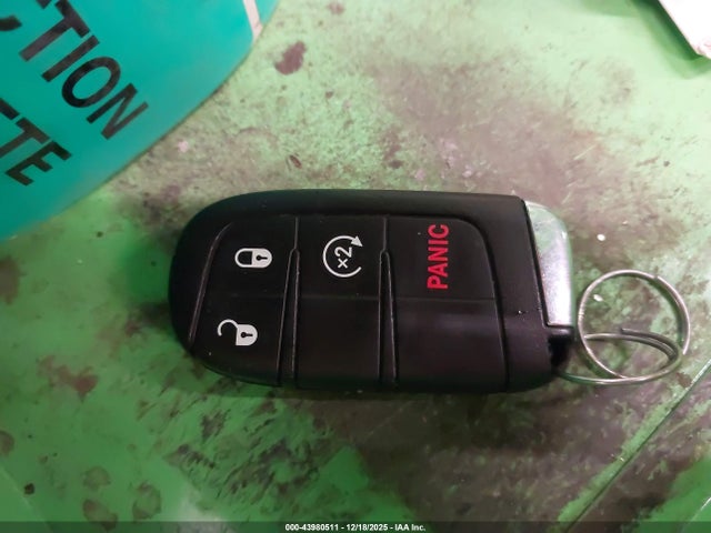 Jeep Renegade Latitude 4x4 2018 ZACCJBBB6JPH10391 Image 11