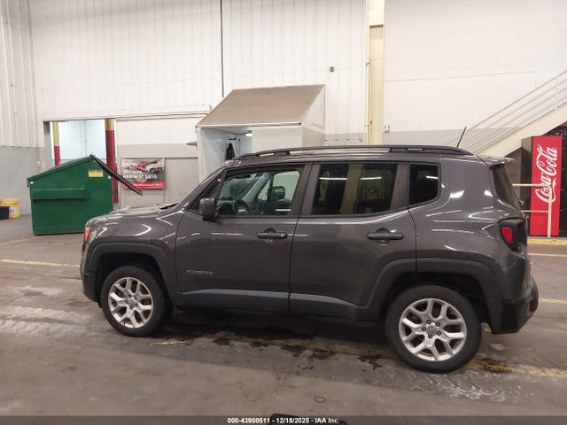 Jeep Renegade Latitude 4x4 2018 ZACCJBBB6JPH10391 Image 14