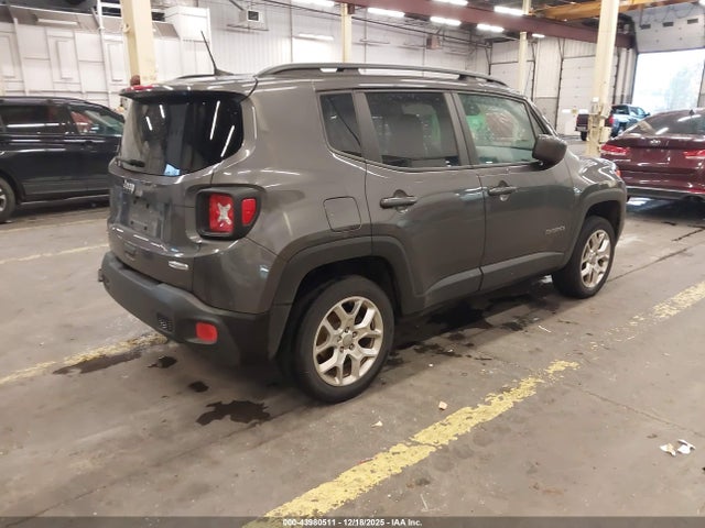 Jeep Renegade Latitude 4x4 2018 ZACCJBBB6JPH10391 Image 4