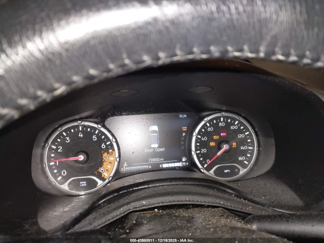 Jeep Renegade Latitude 4x4 2018 ZACCJBBB6JPH10391 Image 7