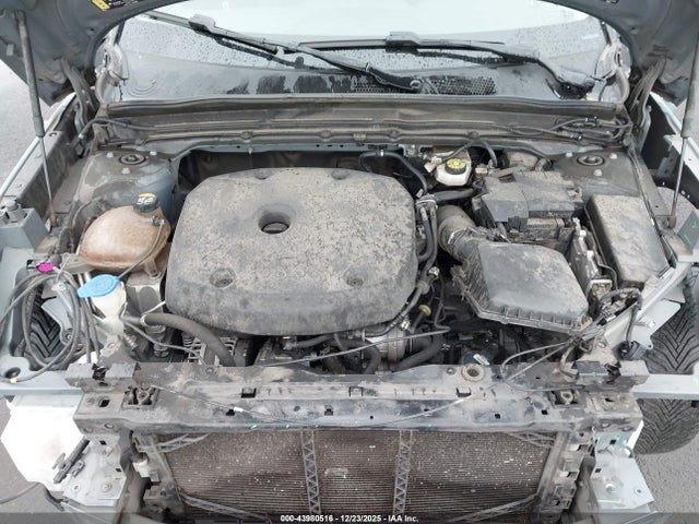 2020 VOLVO XC40 YV4162UK1L2320914 Photo 9