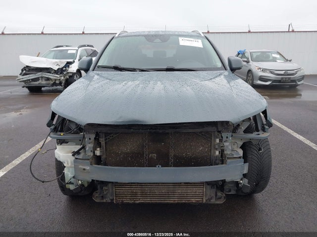 YV4162UK1L2320914 Volvo Xc40 Momentum