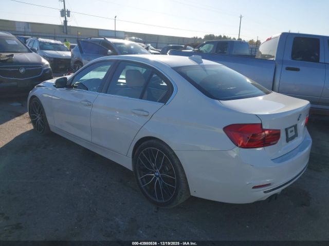 2018 BMW 330I WBA8B9G51JNU96110 Photo 2