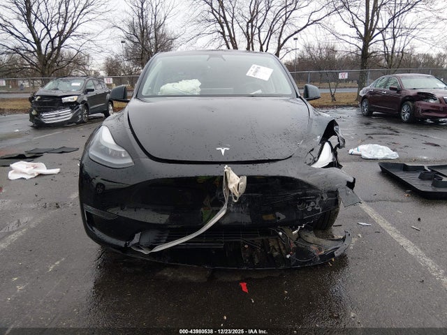 43980538 :رقم المزاد ، 7SAYGDEF2NF380201 vin ، 2022 Tesla Model Y Performance Dual Motor All-wheel Drive مزاد بيع