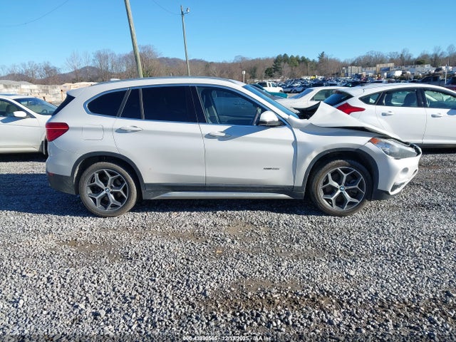 BMW X1 Xdrive28i 2018 WBXHT3C36J5F89745 Image 13