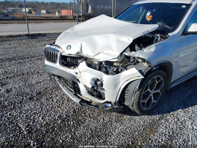 BMW X1 Xdrive28i 2018 WBXHT3C36J5F89745 Image 6